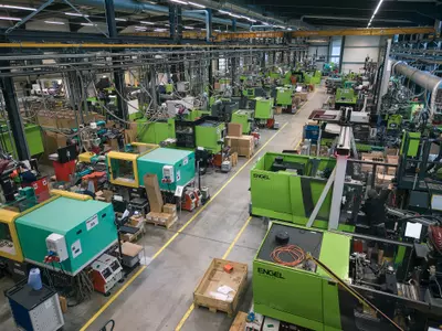 Fertigung Halle 1.jpg